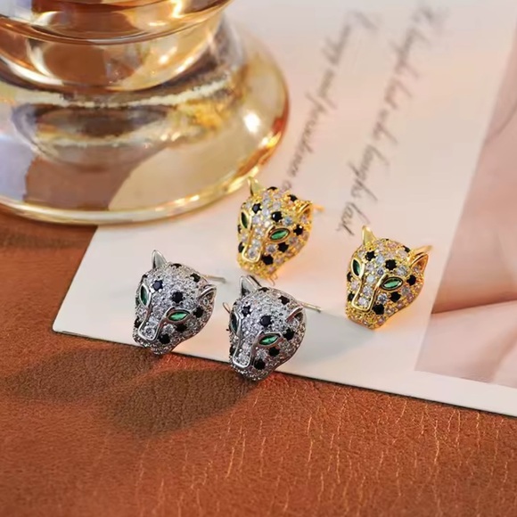 Silver Panther Stud Earrings - Picture 3 of 6